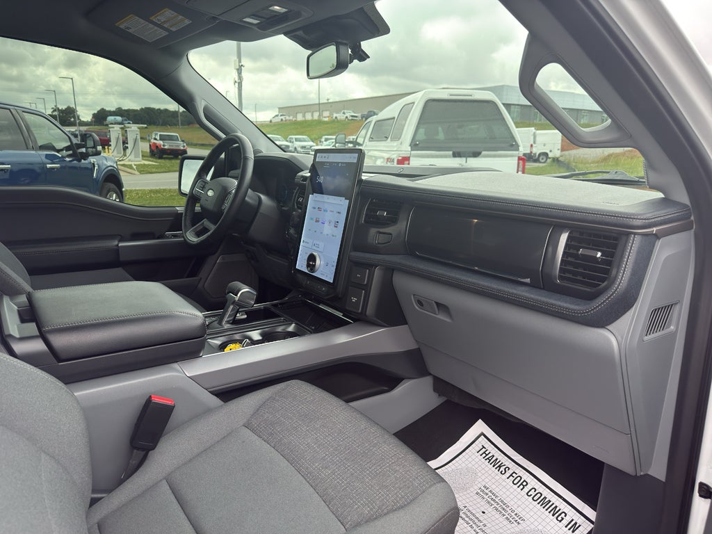 2024 Ford F-150 Lightning Flash