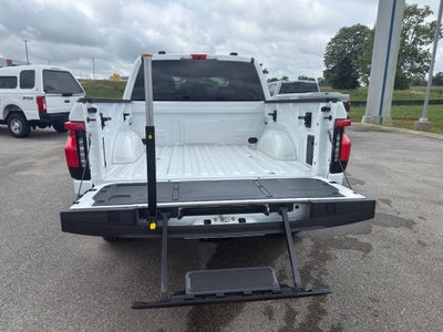2024 Ford F-150 Lightning Flash