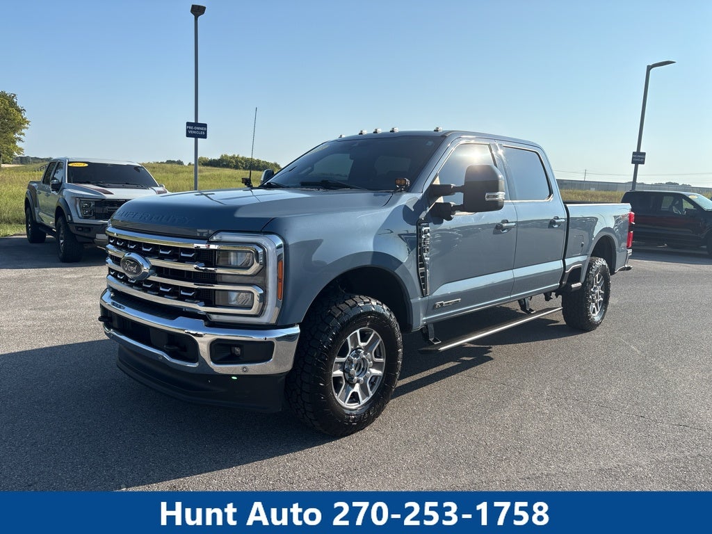 2023 Ford F-250 LARIAT