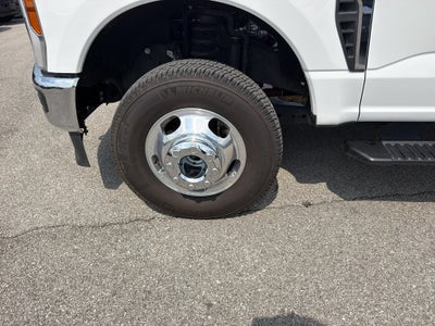 2025 Ford F-350 XLT