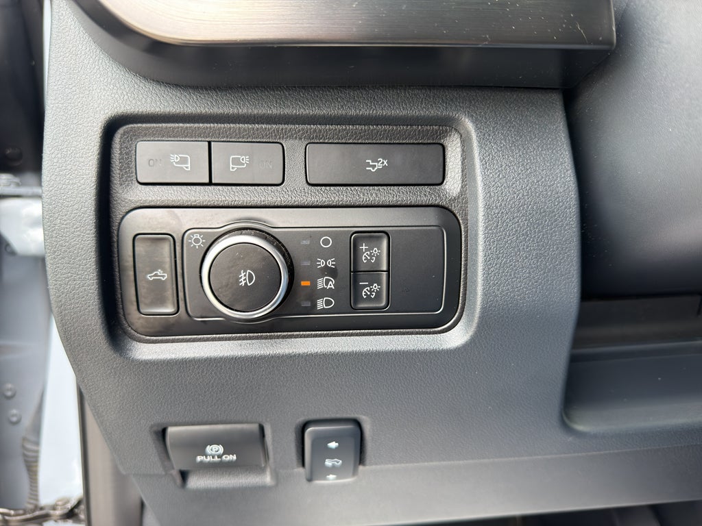 2024 Ford F-350 LARIAT