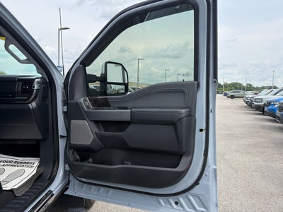 2024 Ford F-350 LARIAT