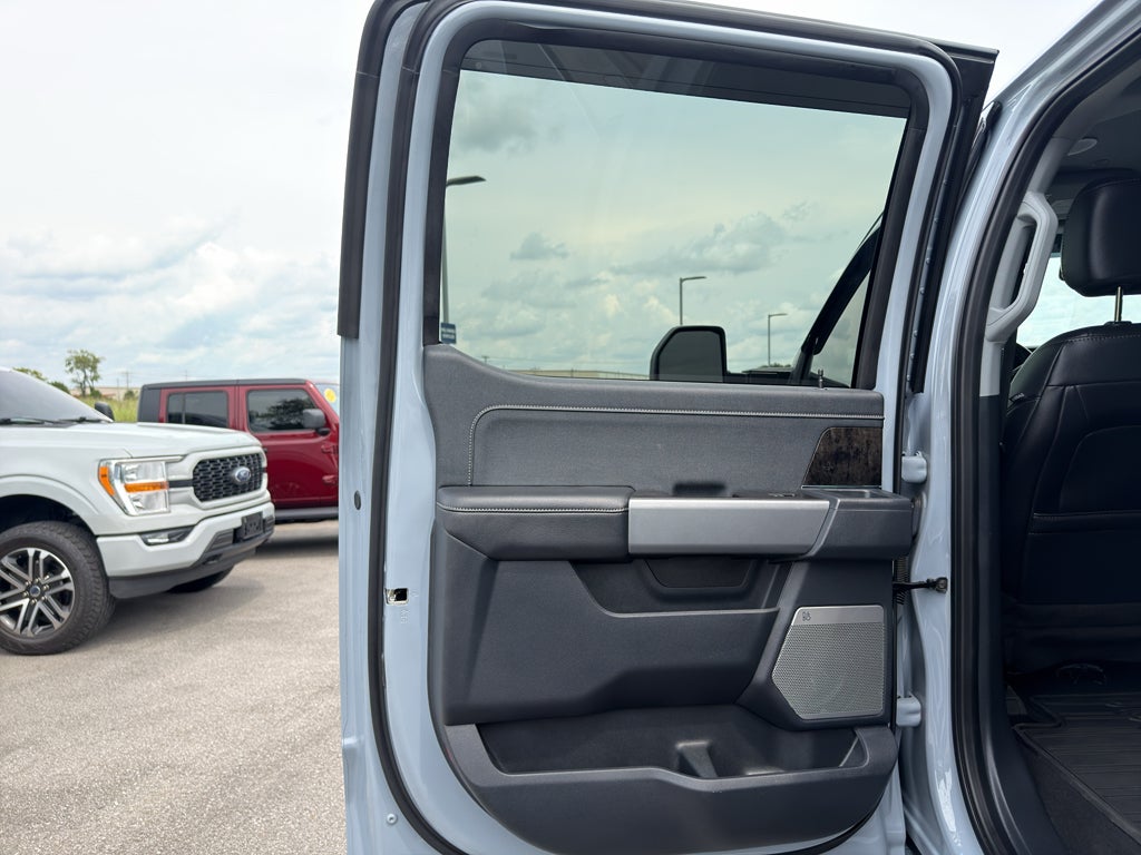 2024 Ford F-350 LARIAT