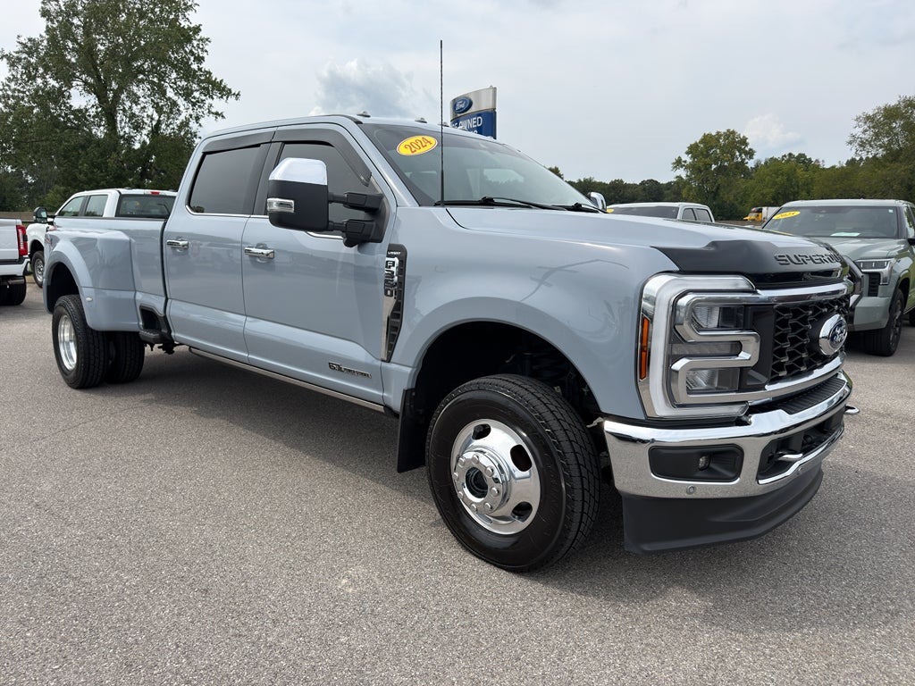 2024 Ford F-350 LARIAT