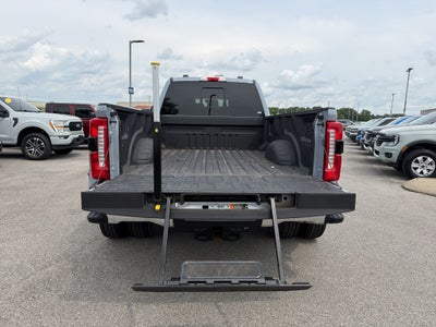 2024 Ford F-350 LARIAT