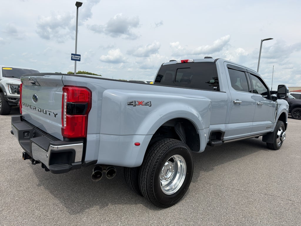 2024 Ford F-350 LARIAT