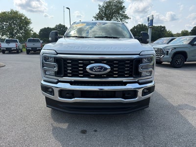 2025 Ford F-350 LARIAT