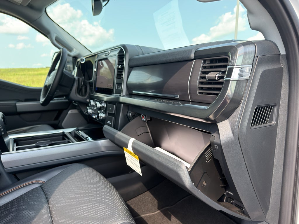 2025 Ford F-350 LARIAT