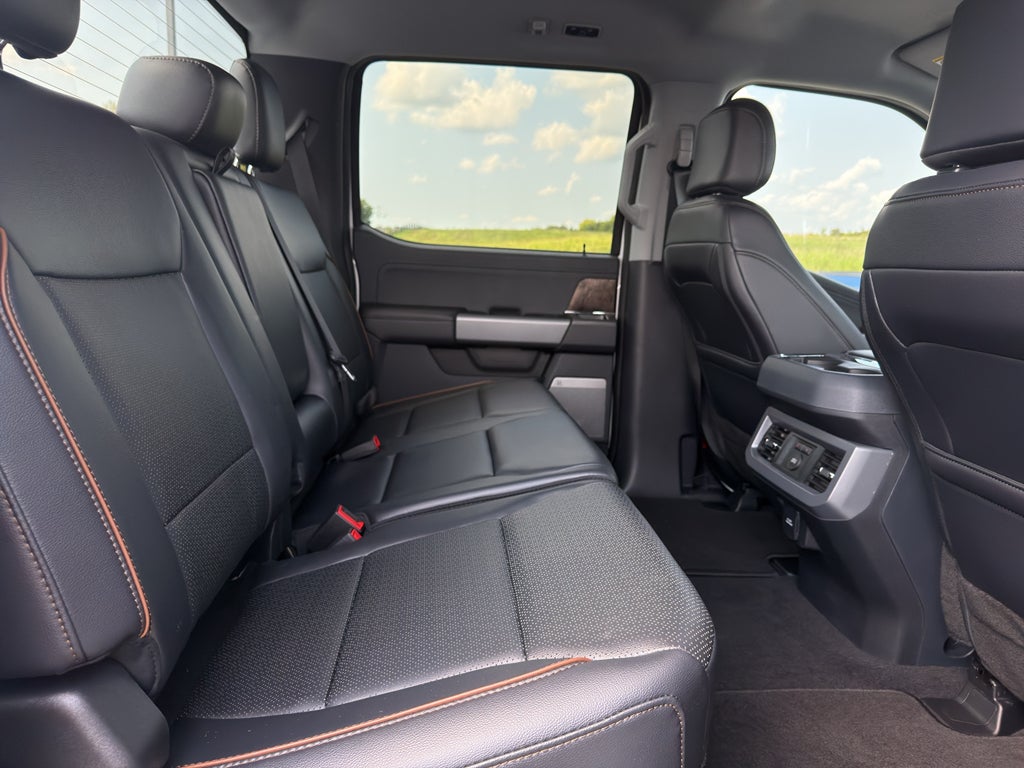 2025 Ford F-350 LARIAT