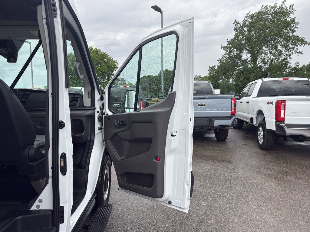 2025 Ford Transit-250 Cargo Van Base