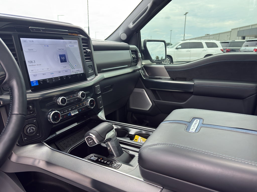 2025 Ford F-150 Platinum