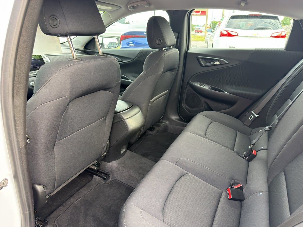 2024 Chevrolet Malibu FWD 1FL