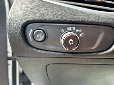 2022 Chevrolet Malibu FWD LT