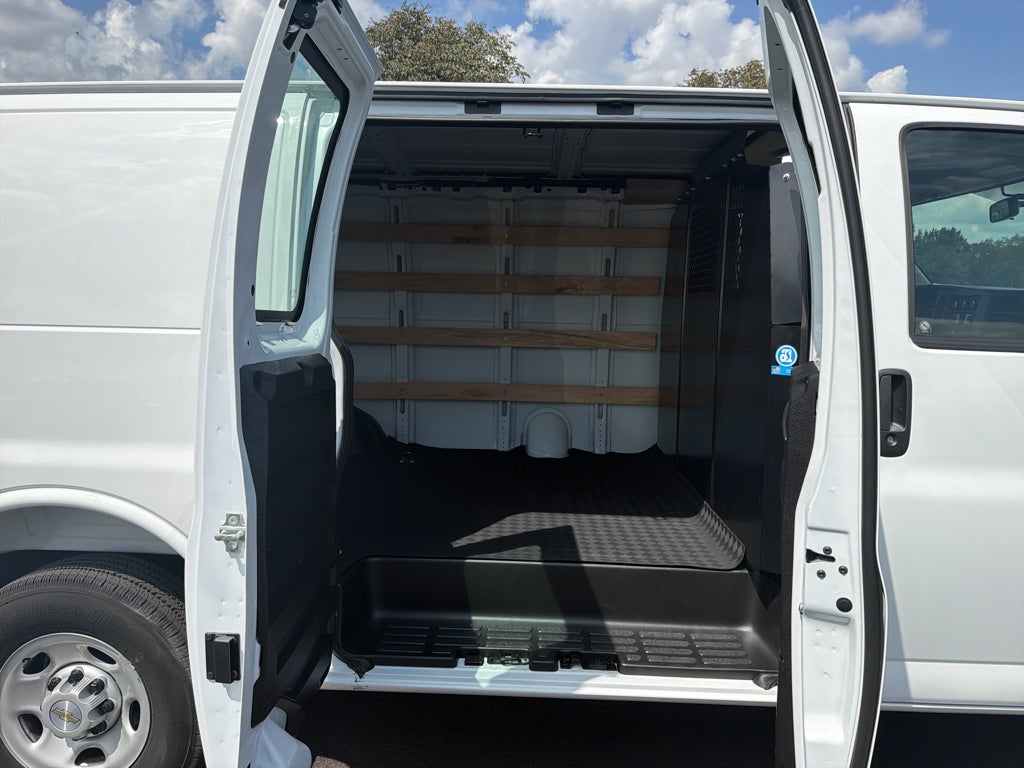 2025 Chevrolet Express Cargo Van Work Van