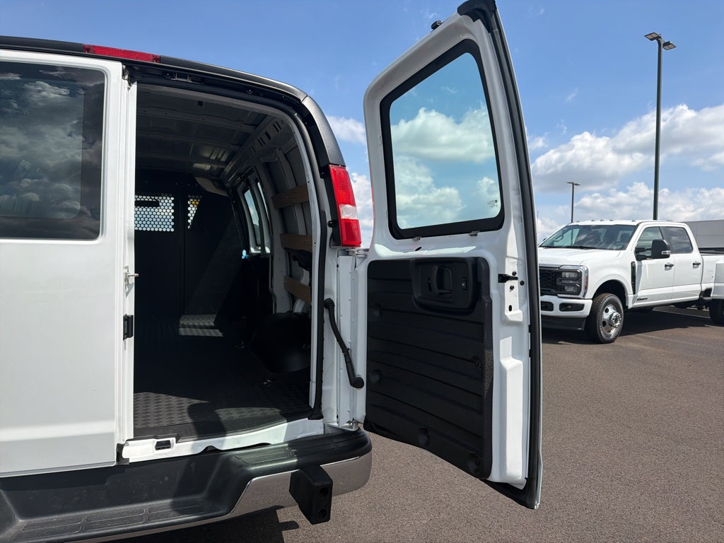 2025 Chevrolet Express Cargo Van Work Van