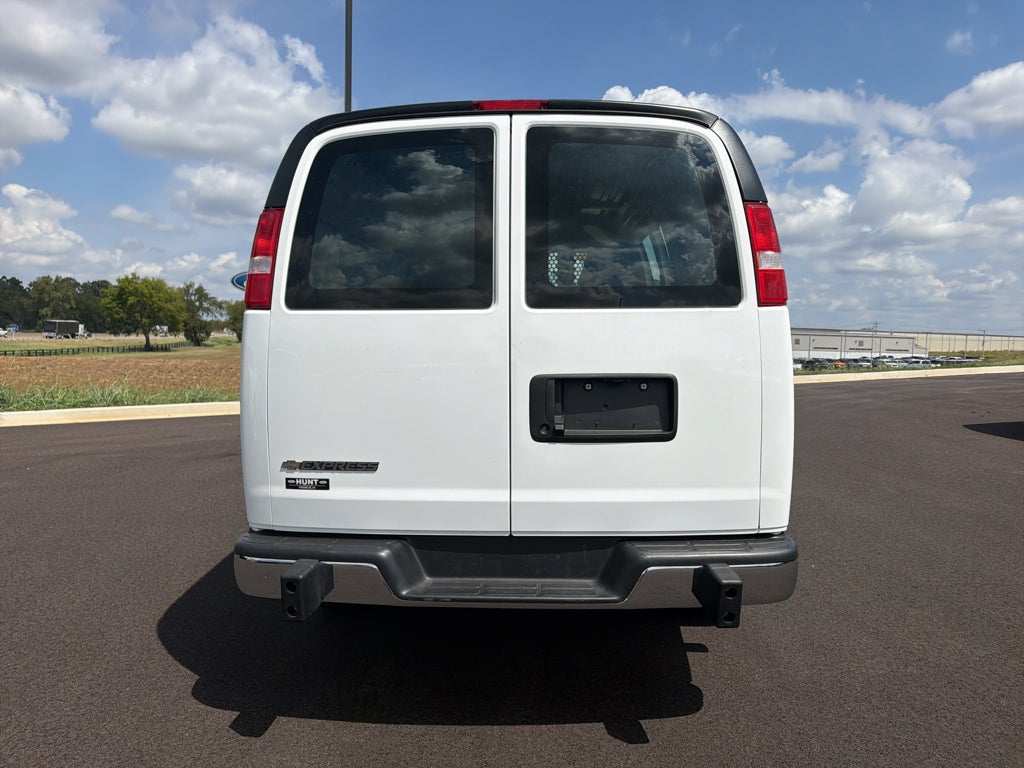 2025 Chevrolet Express Cargo Van Work Van