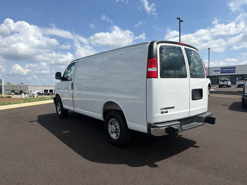 2025 Chevrolet Express Cargo Van Work Van
