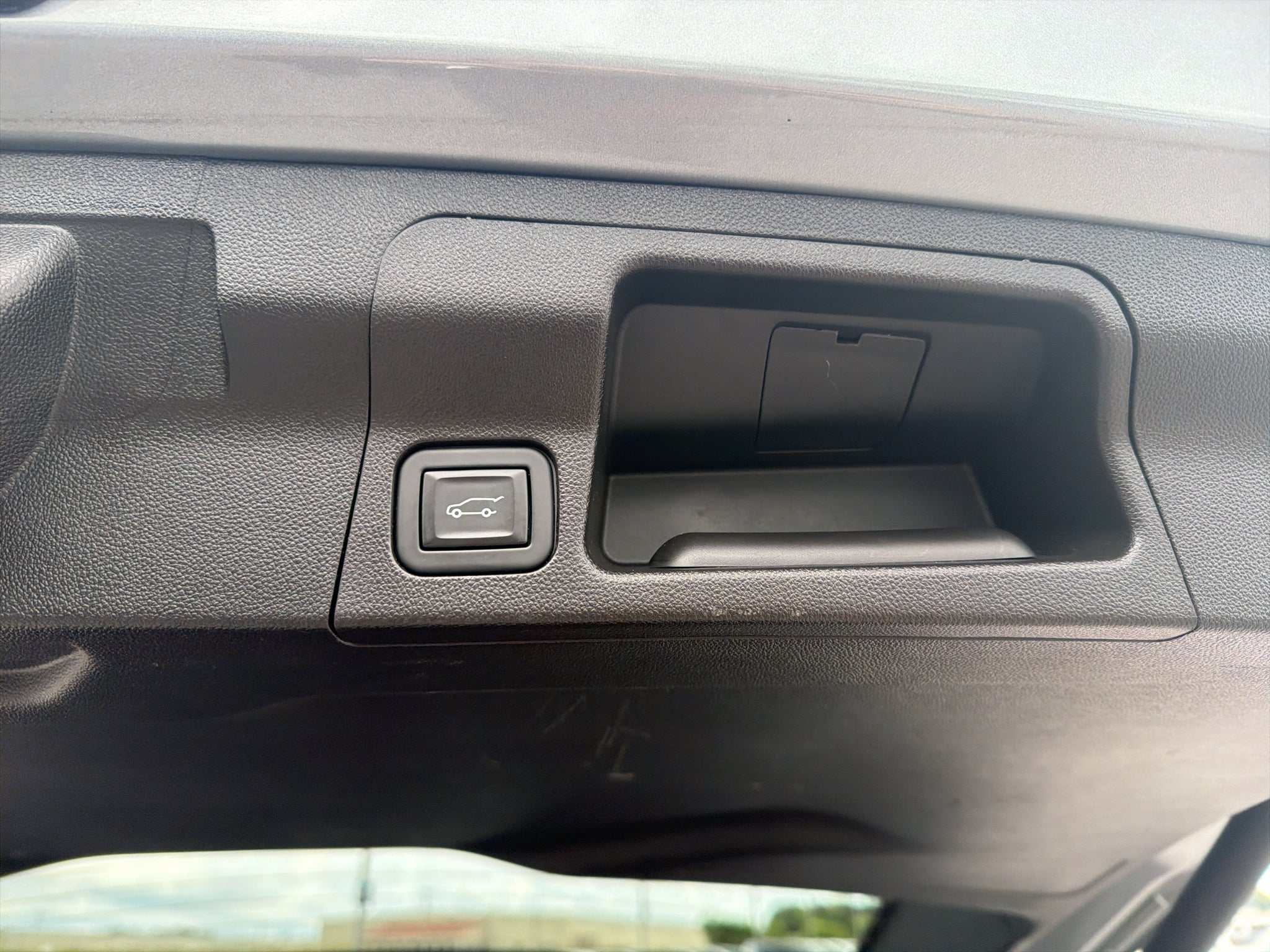 2023 GMC Acadia FWD SLE