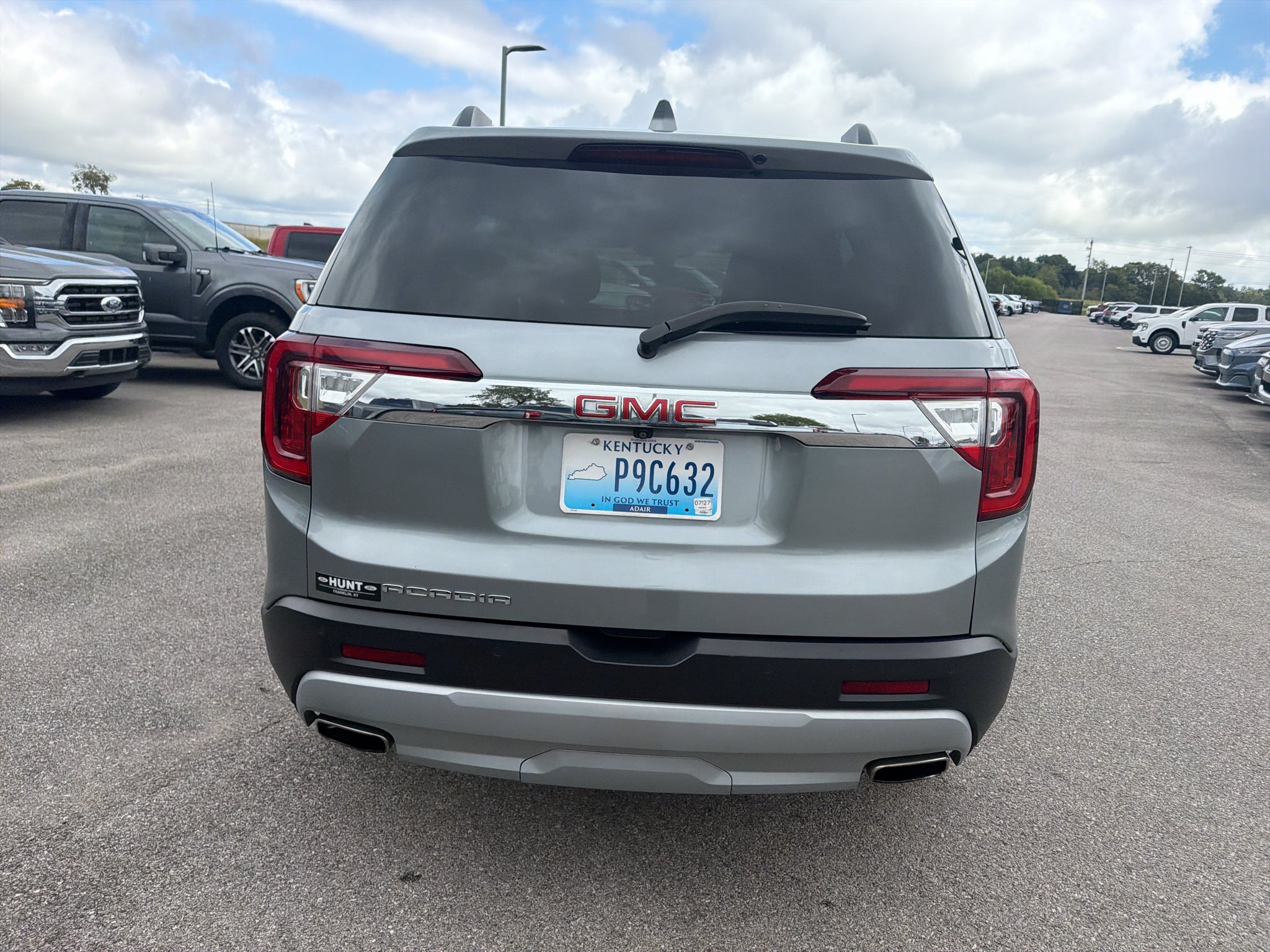 2023 GMC Acadia FWD SLE