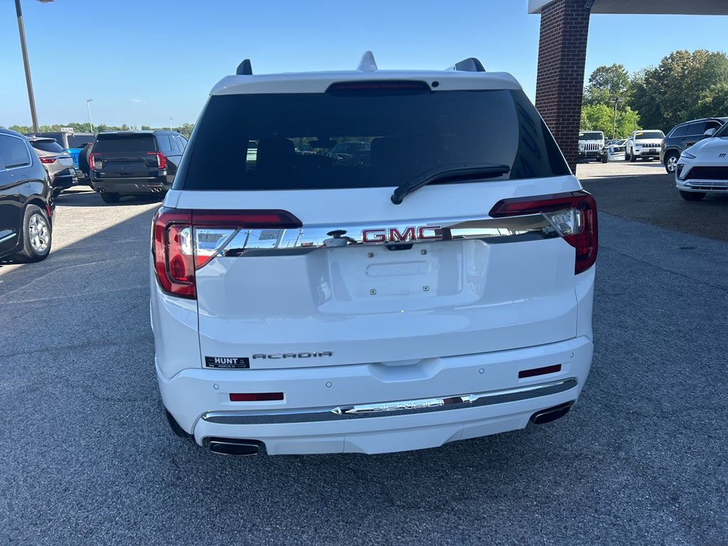 2022 GMC Acadia FWD Denali