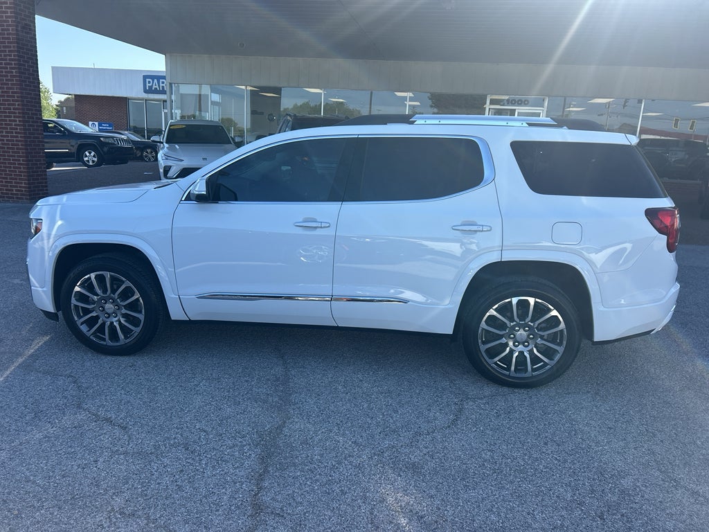 2022 GMC Acadia FWD Denali