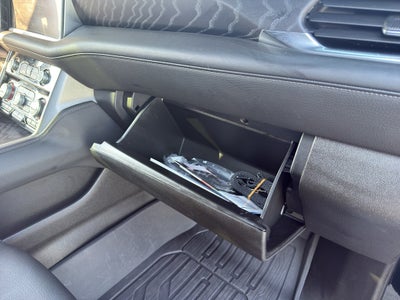 2023 GMC Yukon 4WD Denali