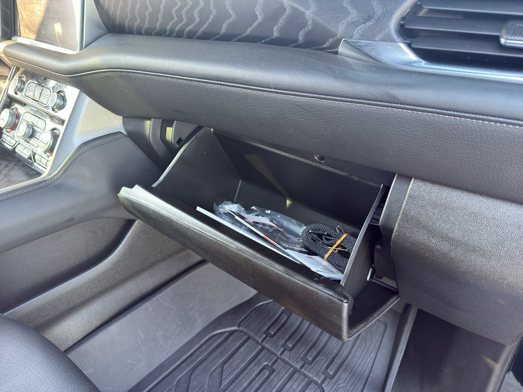 2023 GMC Yukon 4WD Denali