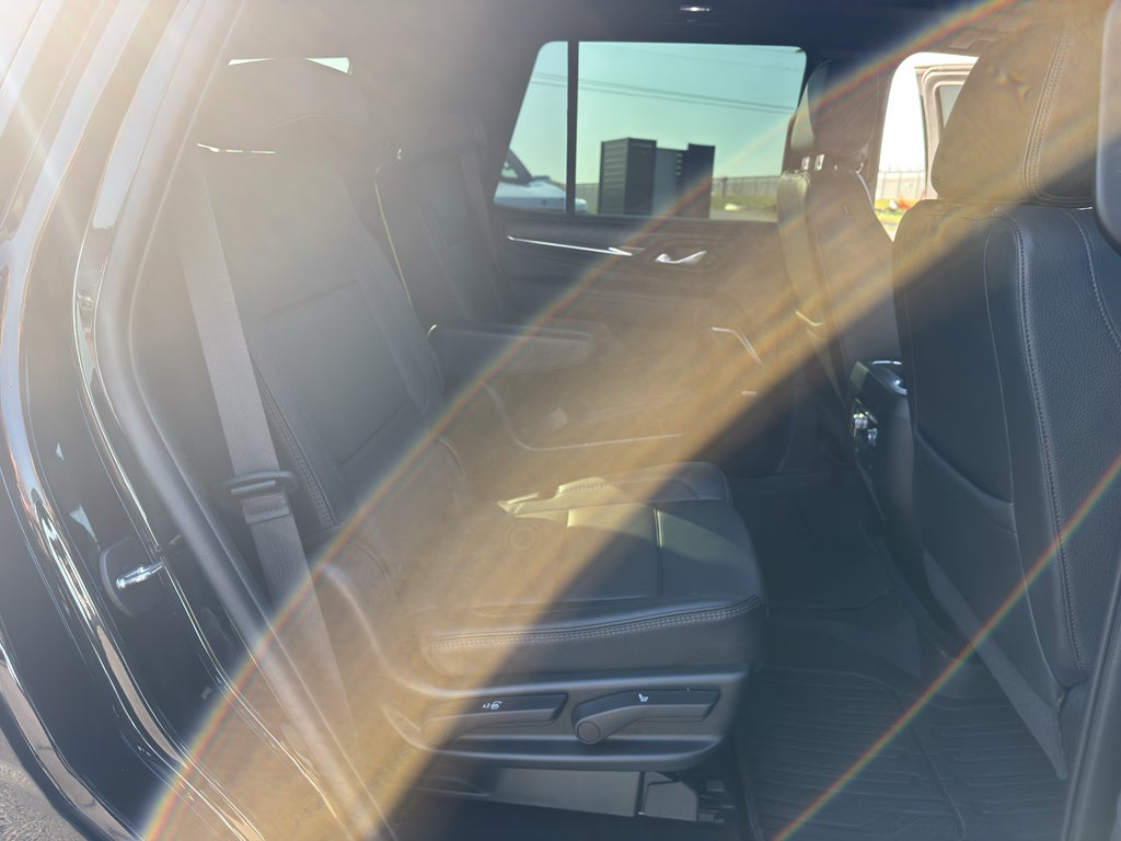 2023 GMC Yukon 4WD Denali