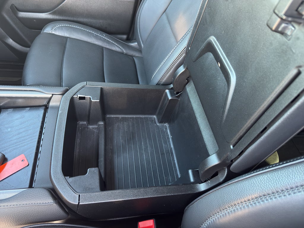 2023 GMC Yukon 4WD Denali