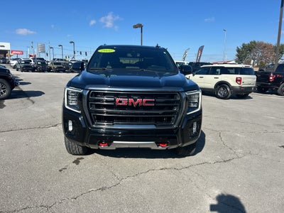 2022 GMC Yukon XL 4WD AT4