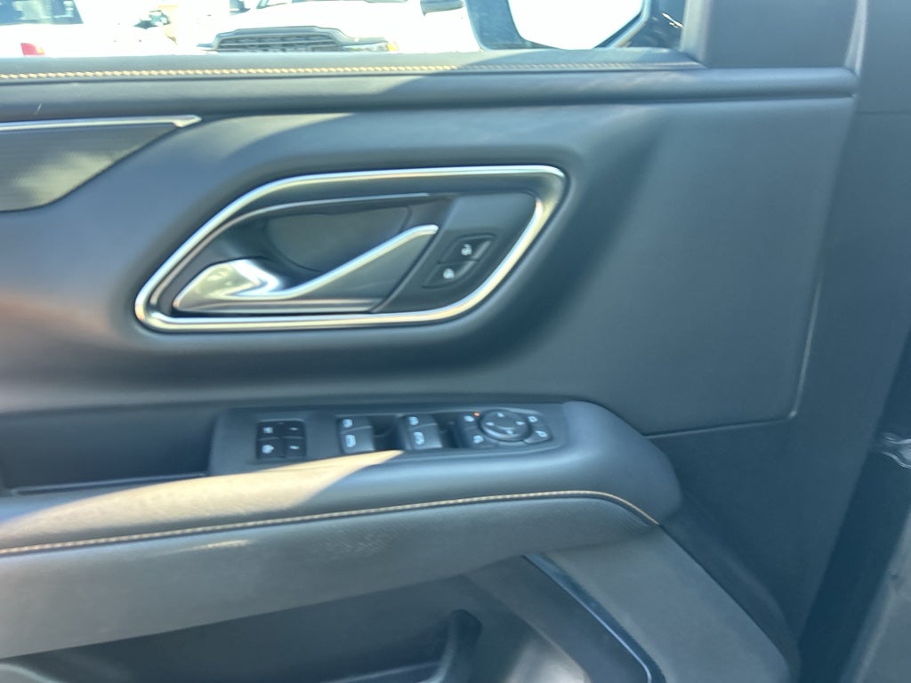 2022 GMC Yukon XL 4WD AT4