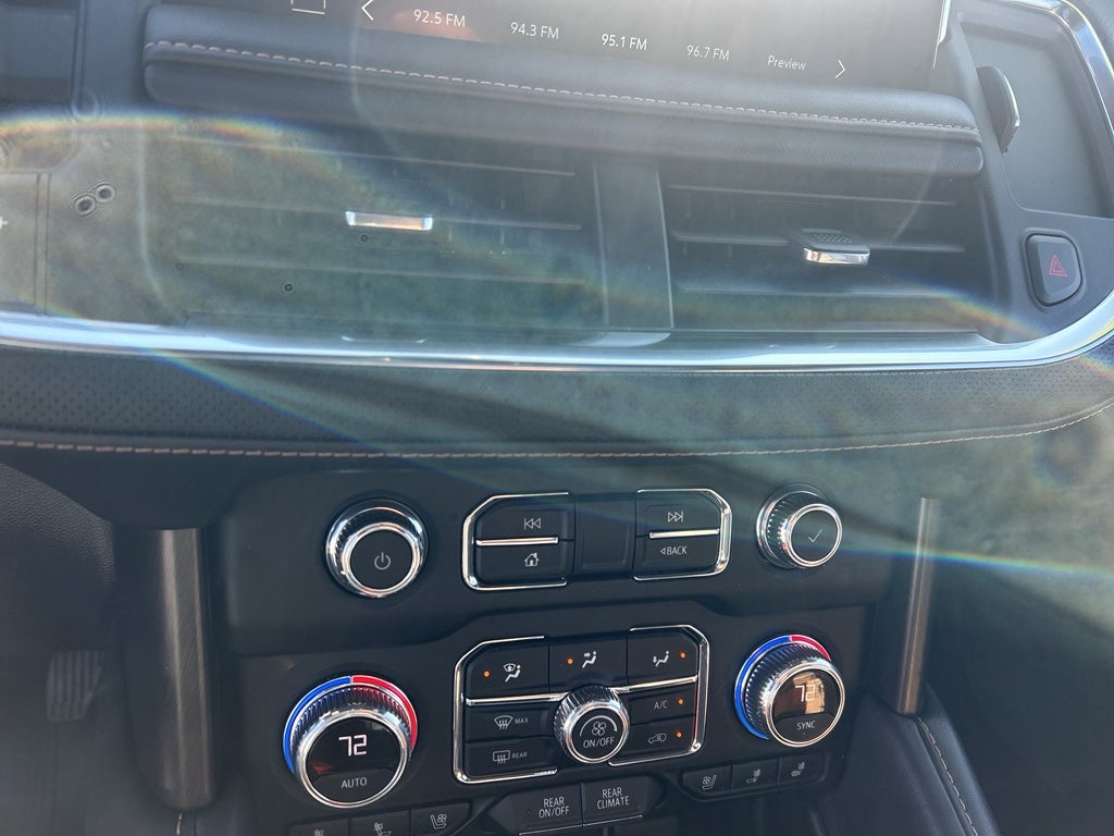 2022 GMC Yukon XL 4WD AT4