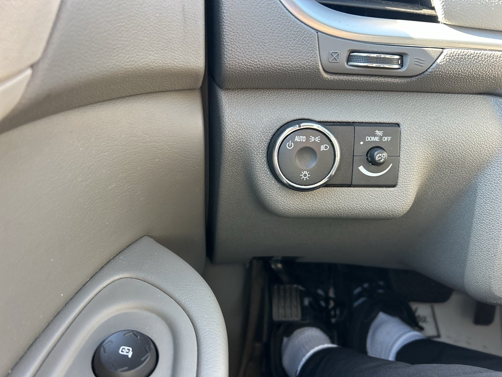 2017 Chevrolet Traverse LS