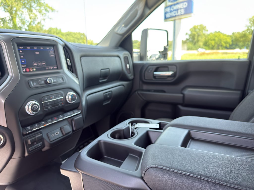 2026 GMC Sierra 2500 HD Crew Cab, Standard Bed, Pro, 4WD