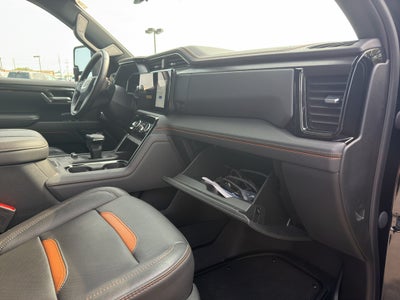 2023 GMC Sierra 1500 4WD Crew Cab Standard Box AT4