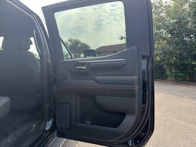 2023 GMC Sierra 1500 4WD Crew Cab Standard Box AT4