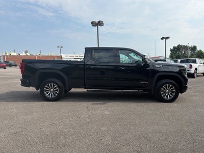 2023 GMC Sierra 1500 4WD Crew Cab Standard Box AT4
