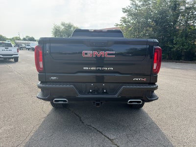2023 GMC Sierra 1500 4WD Crew Cab Standard Box AT4