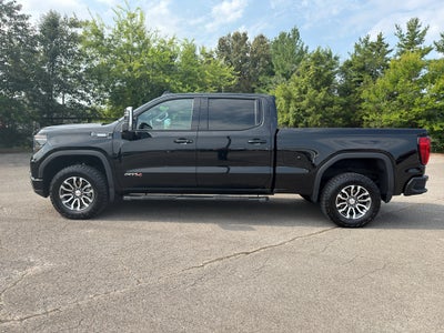 2023 GMC Sierra 1500 4WD Crew Cab Standard Box AT4