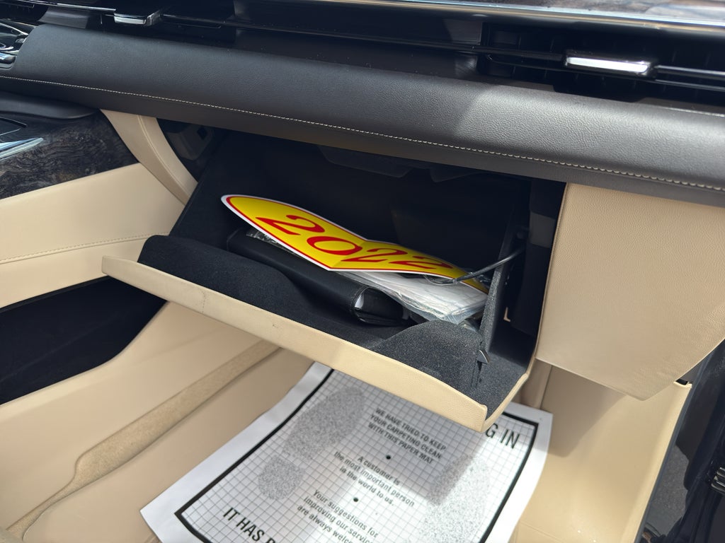 2022 Cadillac Escalade ESV Premium Luxury