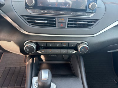 2020 Nissan Altima SR FWD