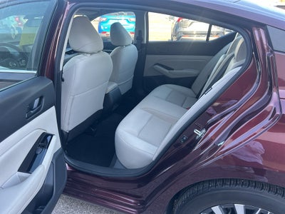 2023 Nissan Altima SV FWD