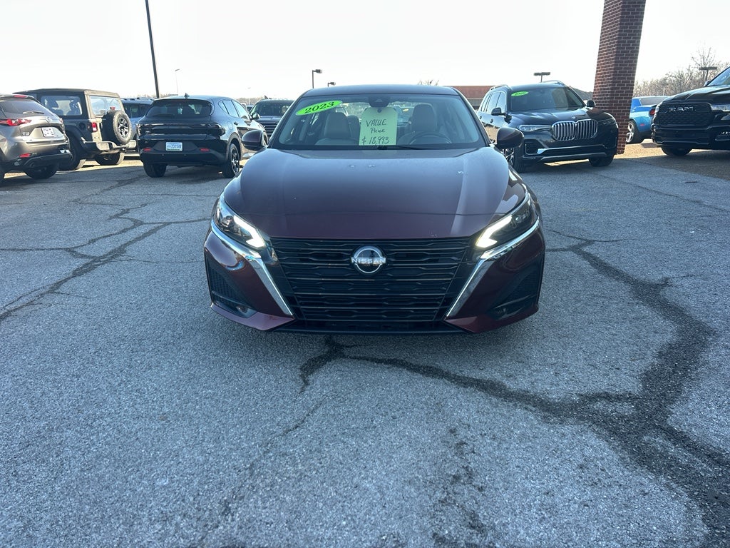 2023 Nissan Altima SV FWD