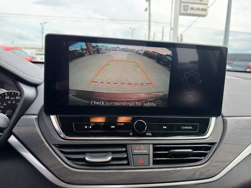 2023 Nissan Altima SV FWD