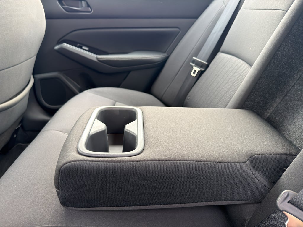 2023 Nissan Altima SV FWD