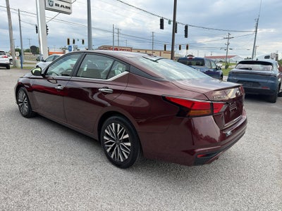 2023 Nissan Altima SV FWD