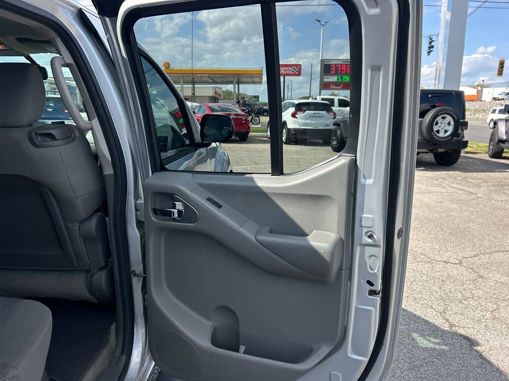 2014 Nissan Frontier SV