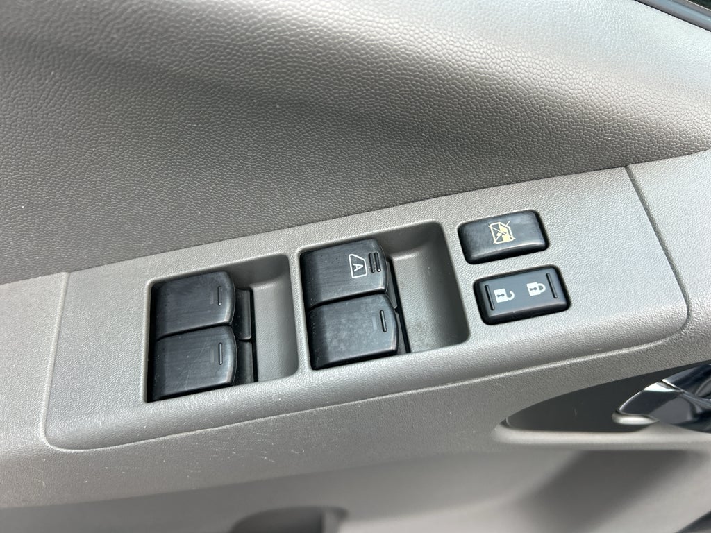 2014 Nissan Frontier SV