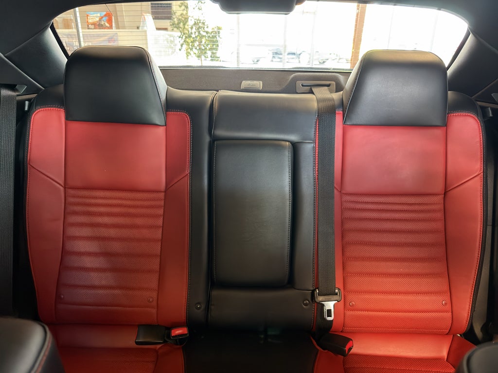 2015 Dodge Challenger R/T Plus Shaker