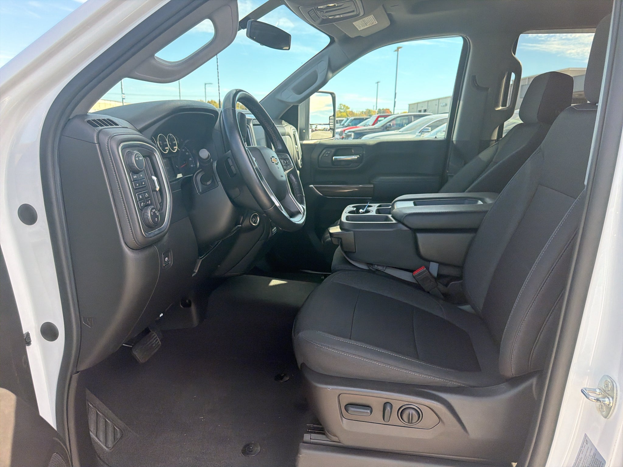 2022 Chevrolet Silverado 2500HD 4WD Crew Cab Standard Bed LT